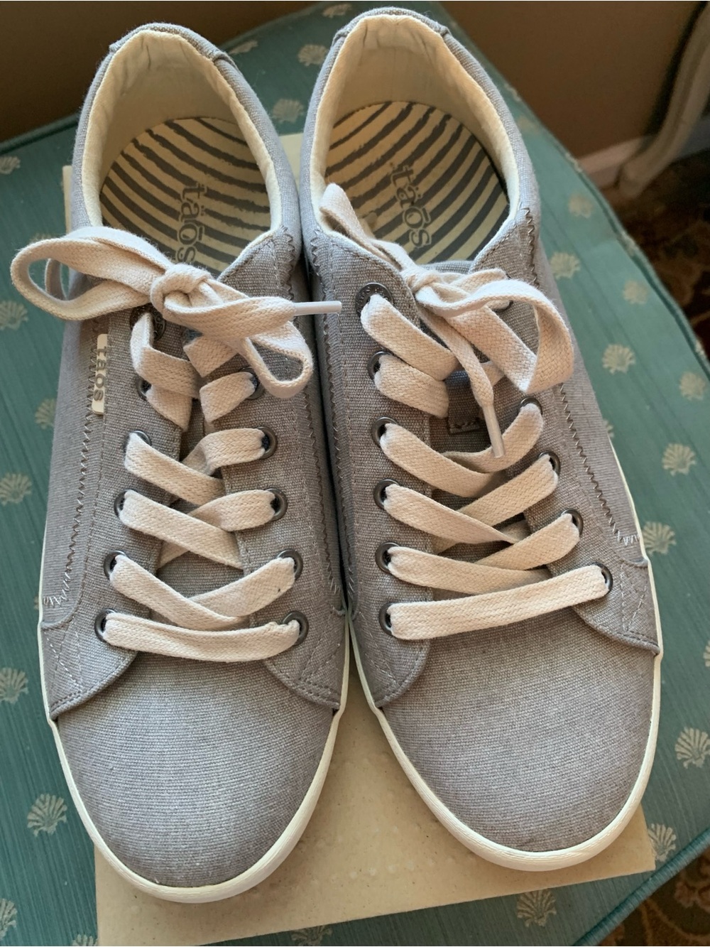 Taos Star Sneaker